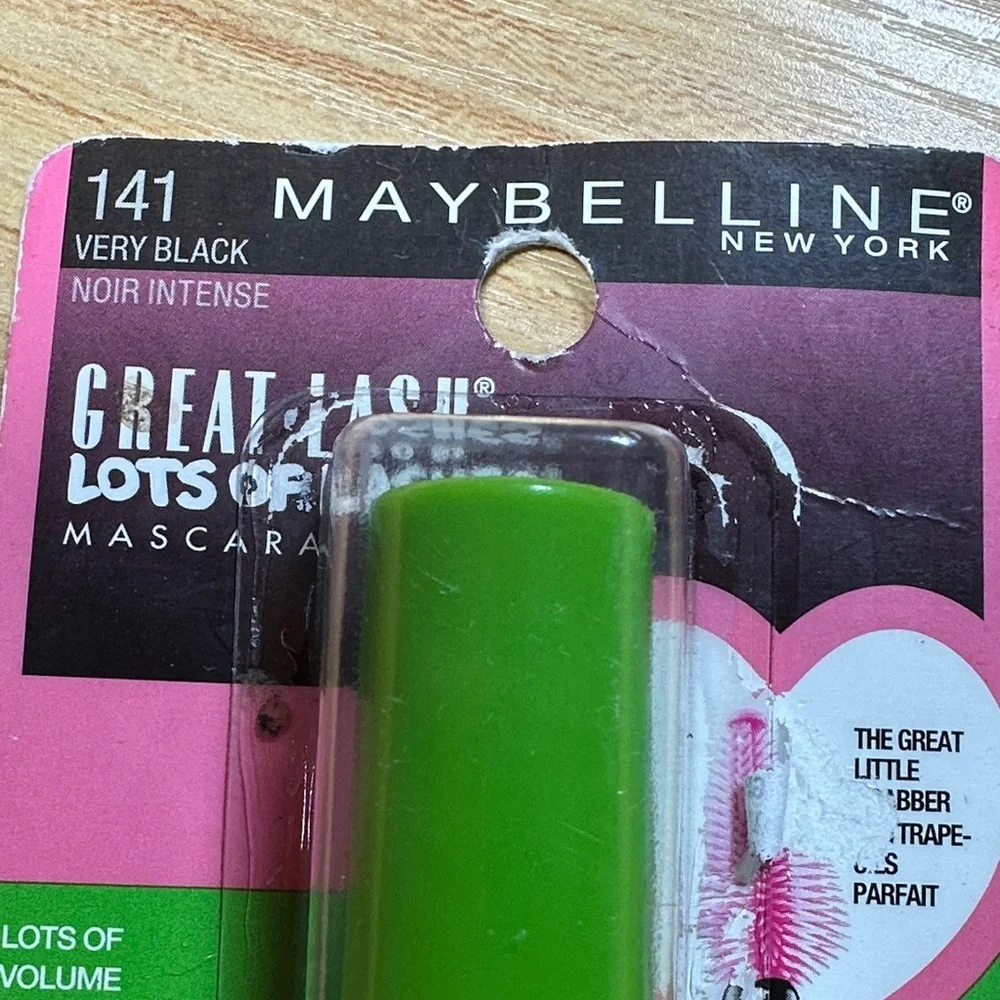 Maybelline Great Lash Mascara 141 very black .43oz Fl
